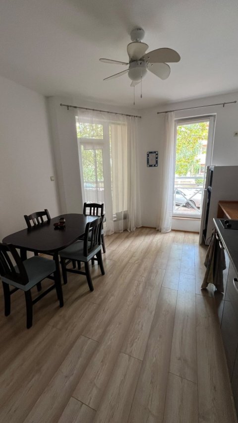 Апартамент двустаен 41 m², България