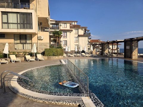 One-room apartment with sea view in Dolce Vita 2 – Sveti Vlas, 100 meters from the beach