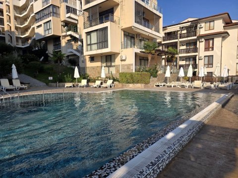 One-room apartment with sea view in Dolce Vita 2 – Sveti Vlas, 100 meters from the beach