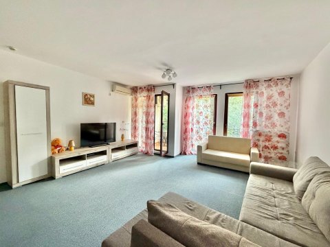 One-room apartment in Aheloy, right on the beachfront!