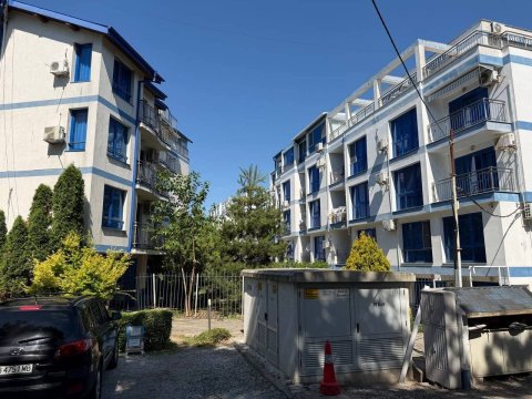 One-bedroom apartment in the Blue Bay Palace