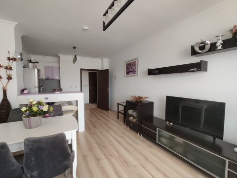 One-room apartment with sea view, 50 meters from the beach, Sveti Vlas, Bulgaria