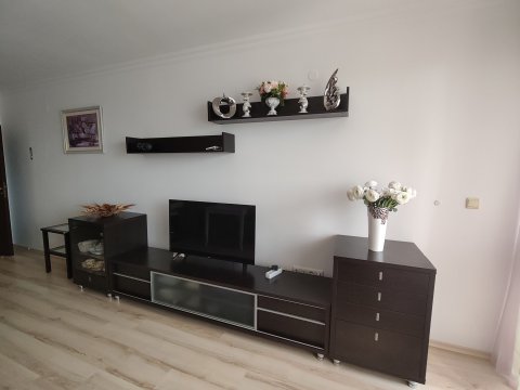 One-room apartment with sea view, 50 meters from the beach, Sveti Vlas, Bulgaria