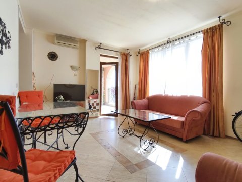 Sunny one-bedroom apartment in Sunny Beach