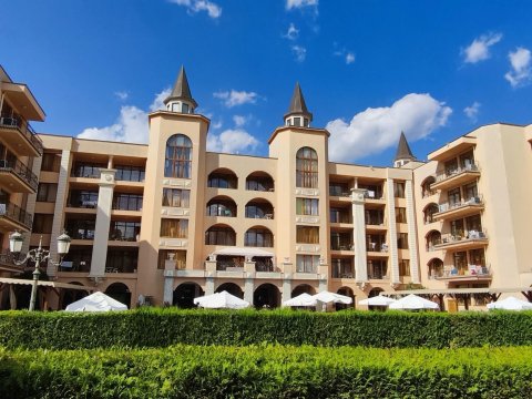 Sunny one-bedroom apartment in Sunny Beach