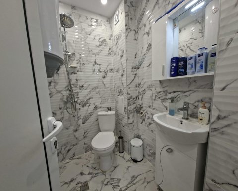 I am selling a spacious two-room apartment with a south-facing orientation and located on Act 16 in the center of Jambol.