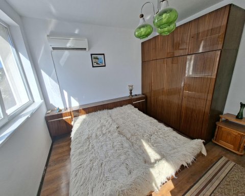 I am selling a spacious two-room apartment with a south-facing orientation and located on Act 16 in the center of Jambol.