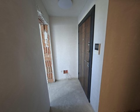 I am selling a newly built two-room apartment in the center of Jambol.
