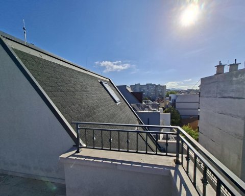 I am selling a newly built two-room apartment in the center of Jambol.