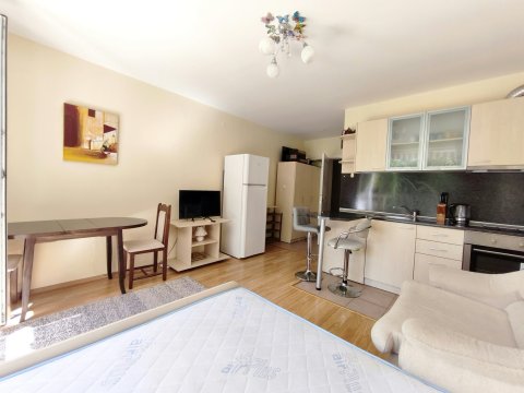 Renovated one-bedroom apartment in the Sunny Beach resort – overlooking a green garden in the Fort Knox Nessebar complex