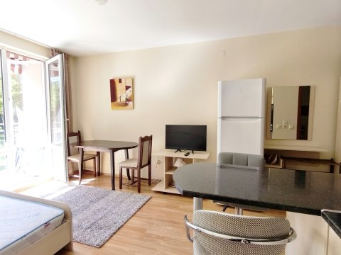 Renovated one-bedroom apartment in the Sunny Beach resort – overlooking a green garden in the Fort Knox Nessebar complex