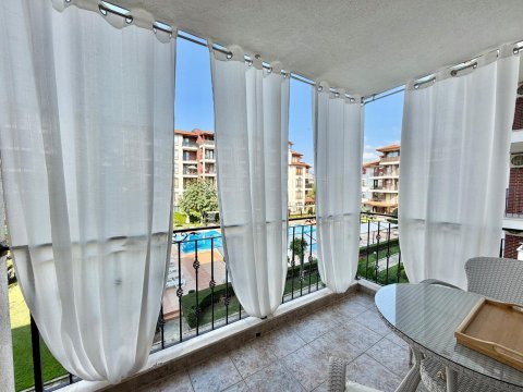 Квартира 2+кк 64 m², с.Равда, Болгария