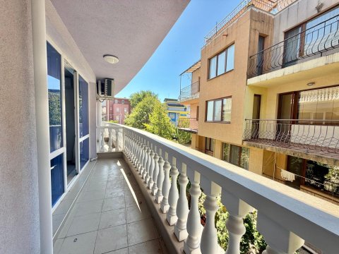 Beautiful studio apartment 25 meters from the sea – with the possibility of dividing it into a two-room apartment!