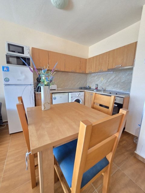 Exclusive! Furnished one-room apartment with sea view in Sveti Vlas! Only 3 minutes from the sea!