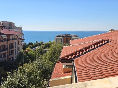 Exclusive! Furnished one-room apartment with sea view in Sveti Vlas! Only 3 minutes from the sea!