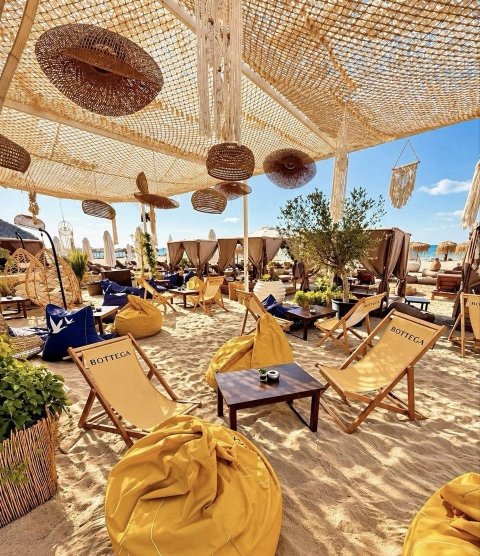 Exclusive! Furnished one-room apartment with sea view in Sveti Vlas! Only 3 minutes from the sea!
