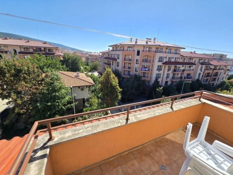 Exclusive! Furnished one-room apartment with sea view in Sveti Vlas! Only 3 minutes from the sea!