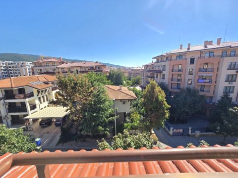 Exclusive! Furnished one-room apartment with sea view in Sveti Vlas! Only 3 minutes from the sea!