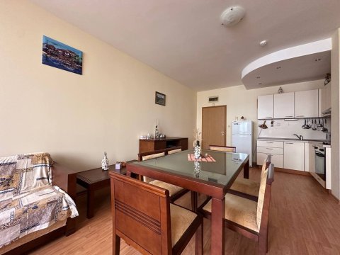 One-room apartment in the Garden of Eden