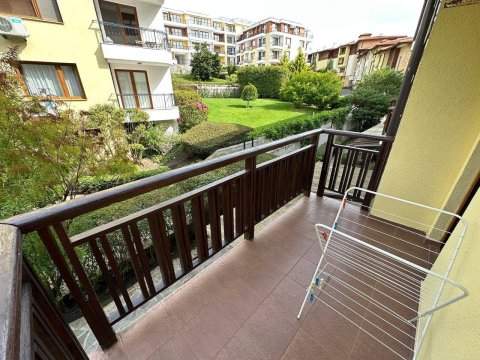 One-room apartment in the Garden of Eden