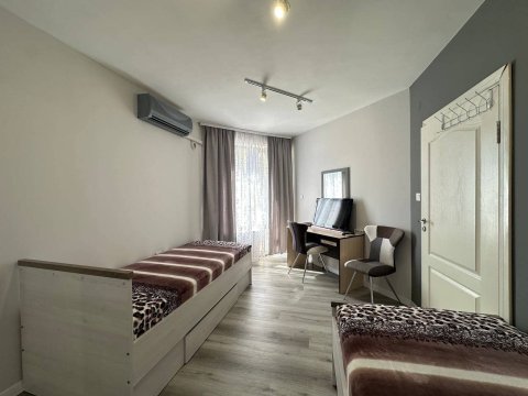 One-room apartment in Summer Dreams