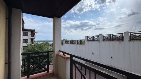 One-room apartment in Chernomorets, first row!
