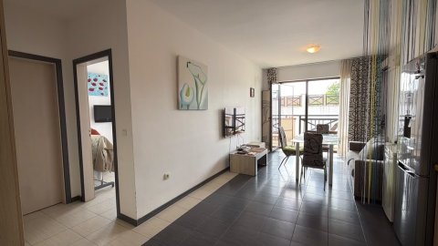 One-room apartment in Chernomorets, first row!