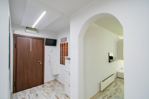 Spacious one-room apartment with garage for sale in the Lagera district