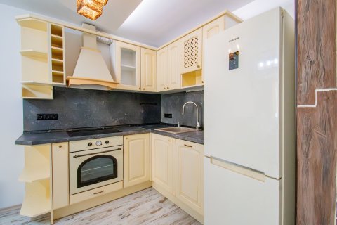 Spacious one-room apartment with garage for sale in the Lagera district