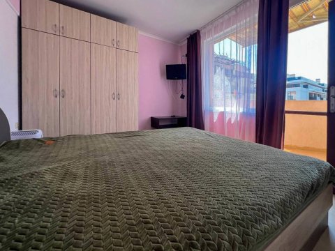 One-room apartment in Emerald Paradise