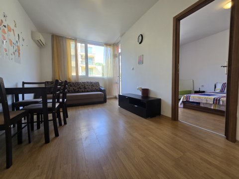 Furnished one-room apartment in Gerber Residence 3