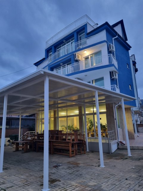 Hotel with restaurant near the sea