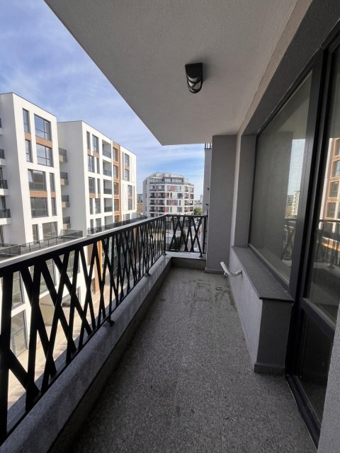 For sale: One-room apartment with Act 16