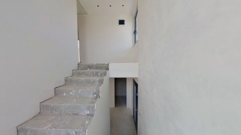 New two-story house in Lahana, just a few meters from the beach