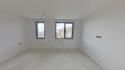 New two-story house in Lahana, just a few meters from the beach