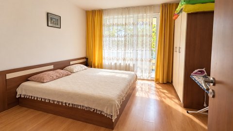Spacious one-bedroom apartment near the beach in Sunny Beach!