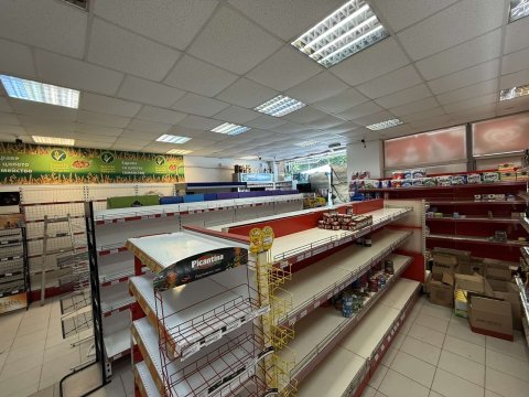 Shop right by the sea – in the town of Nessebar!